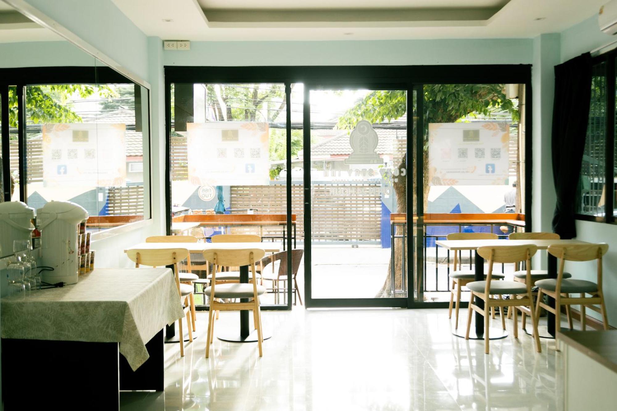 Cozy Stay Inn Banguecoque Exterior foto