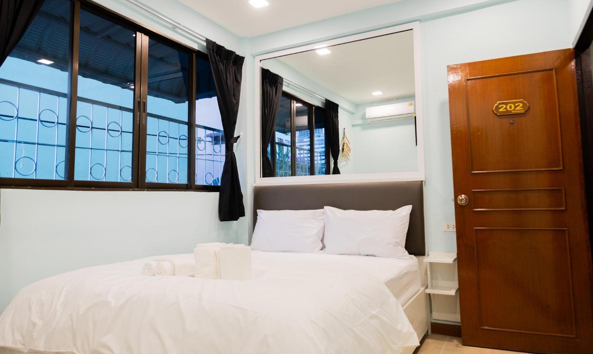 Cozy Stay Inn Banguecoque Exterior foto